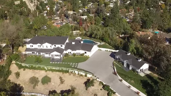 5900 Clear Valley Road, Hidden Hills CA: 