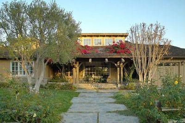 5228 LUBAO Avenue, Woodland Hills CA: 