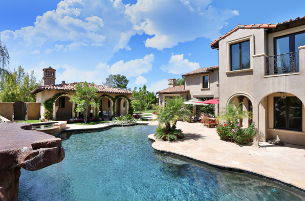25262 Prado Del Grandioso, Calabasas CA: 