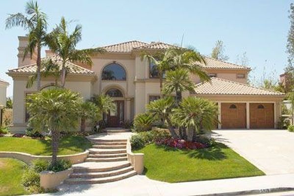 5419 VILLAWOOD Circle, Calabasas CA: 