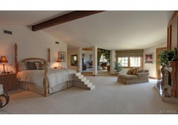 5523 Paradise Valley, Hidden Hills CA: 
