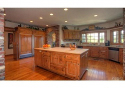 5523 Paradise Valley, Hidden Hills CA: 
