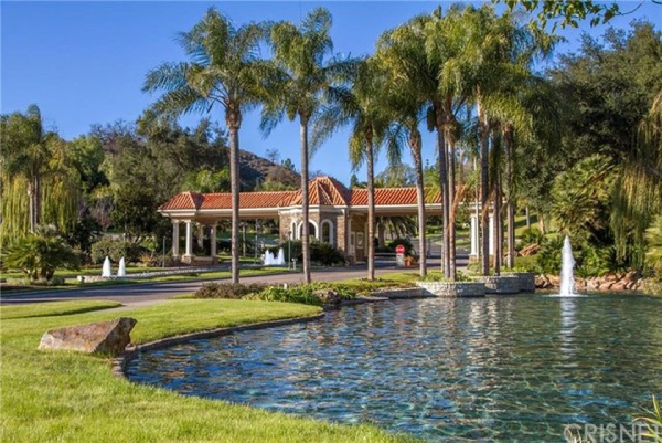 5497 AMBER CIRCLE, Calabasas CA: 