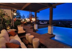 25425 Prado De Las Peras, Calabasas CA: 