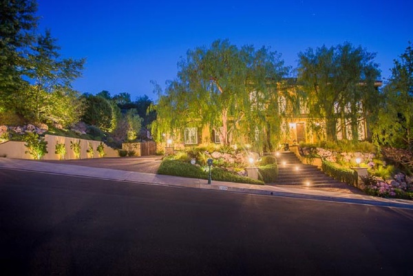 24826 PASEO DEL RANCHO, Calabasas Park CA: 