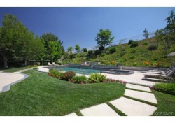 25437 Cumberland Lane, Calabasas CA: 