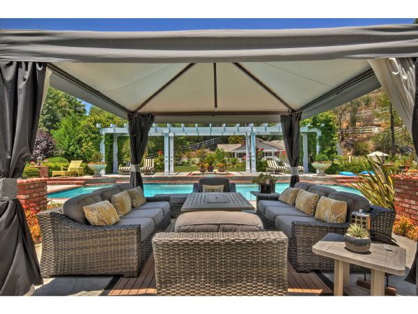 5625 ROUND MEADOW Road, Hidden Hills CA: 