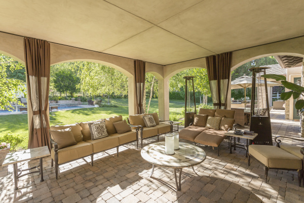 5871 CLEAR VALLEY Road, Hidden Hills CA: 