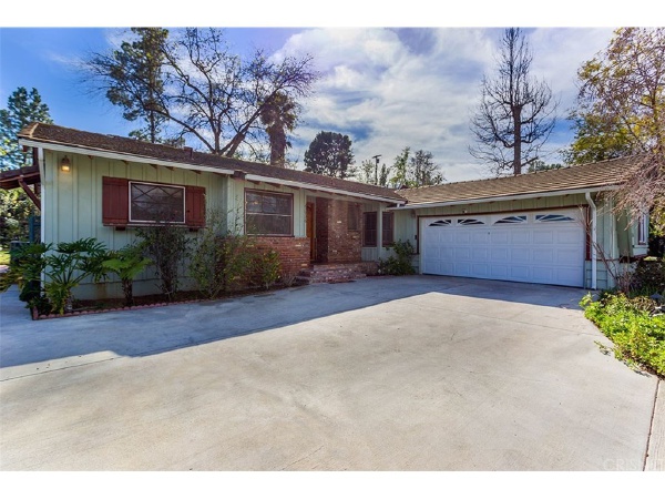 23936 NOMAR Street, Woodland Hills CA: 