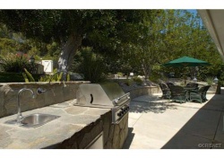 5439 ROUND MEADOW Road, Hidden Hills CA: 