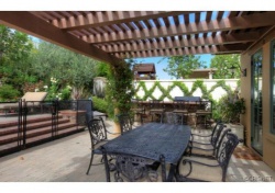25570 Prado De Las Bellotas, Calabasas CA: 