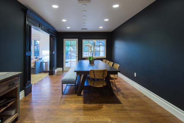5382 Scott Robertson Drive, Hidden Hills CA: 