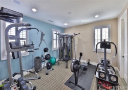 5719 LIMOGES Court, Calabasas CA: 