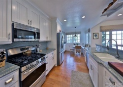 5716 JED SMITH Road, Hidden Hills CA: 