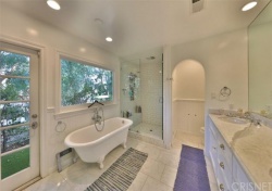 5716 JED SMITH Road, Hidden Hills CA: 