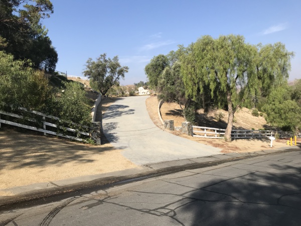 5545 DIXON TRAIL Road, Hidden Hills CA: 