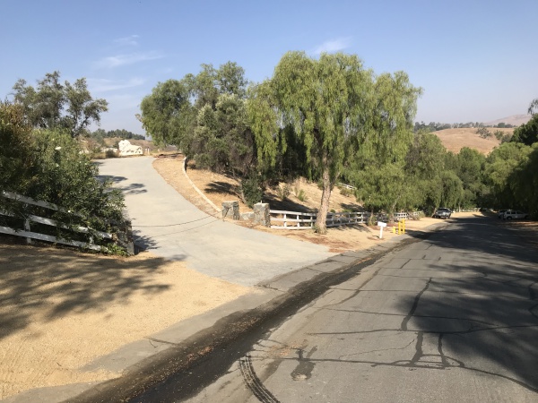 5545 DIXON TRAIL Road, Hidden Hills CA: 