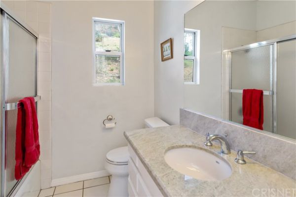 2069 Cold Canyon Road, Calabasas CA: 