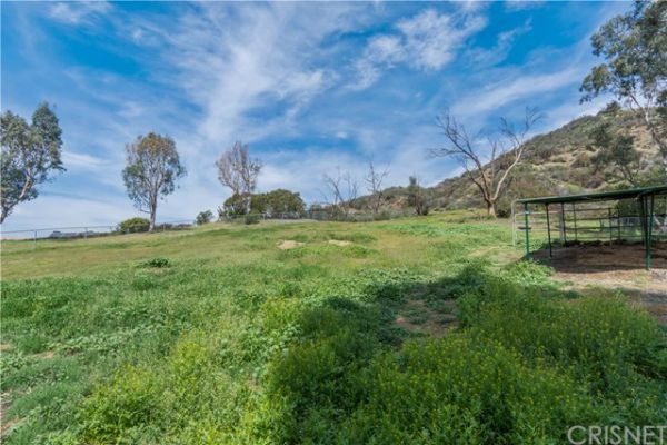2069 Cold Canyon Road, Calabasas CA: 
