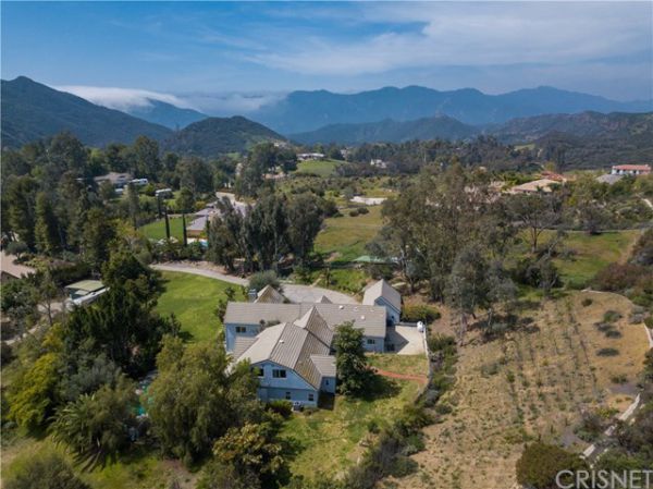 2069 Cold Canyon Road, Calabasas CA: 