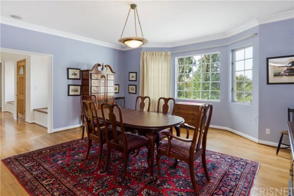 2069 Cold Canyon Road, Calabasas CA: 