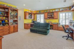 23938 Aspen Way, Calabasas CA: 