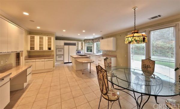 25737 SIMPSON Place, Calabasas CA: 