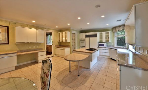 25737 SIMPSON Place, Calabasas CA: 
