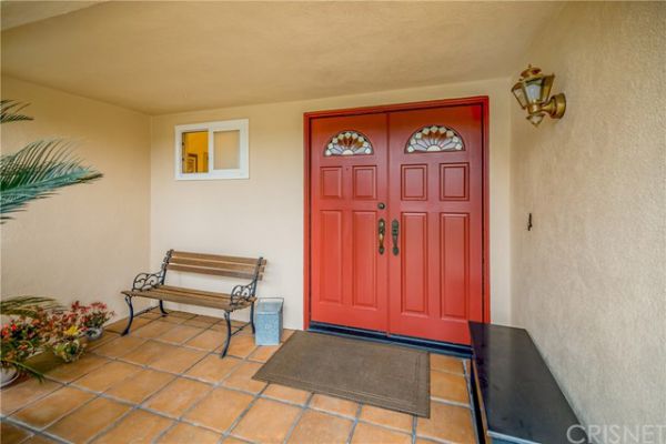 23938 Califa Street, Woodland Hills CA: 