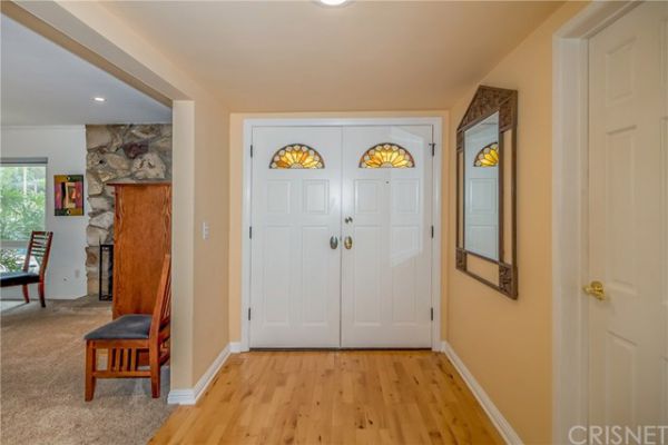 23938 Califa Street, Woodland Hills CA: 