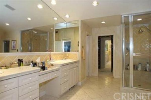 24948 Lorenzo Court, Calabasas CA: 