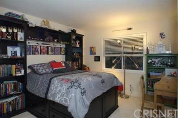 24948 Lorenzo Court, Calabasas CA: 