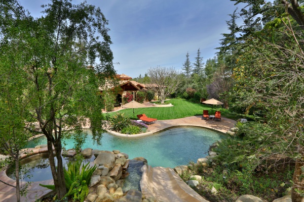 24520 Wingfield Road, Hidden Hills CA: 