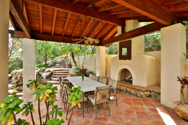24520 Wingfield Road, Hidden Hills CA: 