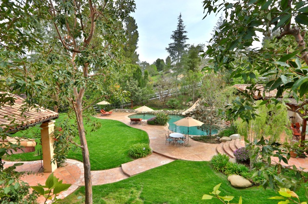 24520 Wingfield Road, Hidden Hills CA: 