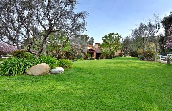 24520 Wingfield Road, Hidden Hills CA: 