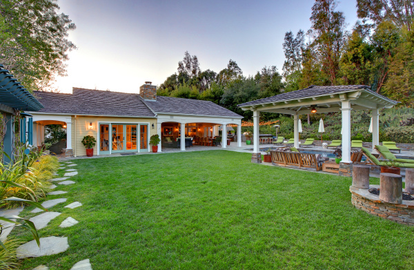 25045 ASHLEY RIDGE Road, Hidden Hills CA: 