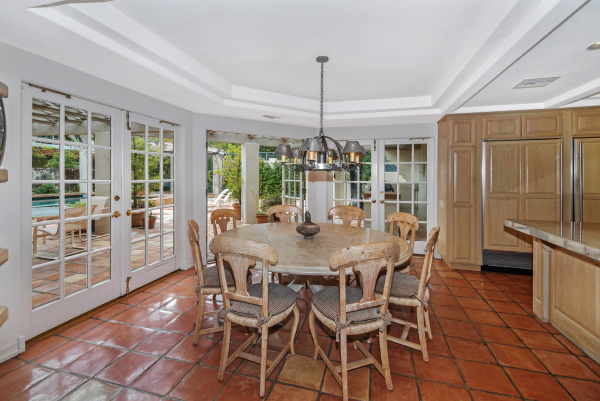 4119 Vicasa Drive, Calabasas CA: 
