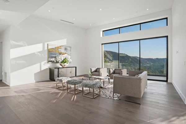 47 Dapplegray Road, Bell Canyon CA: 