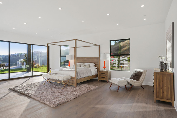 47 Dapplegray Road, Bell Canyon CA: 