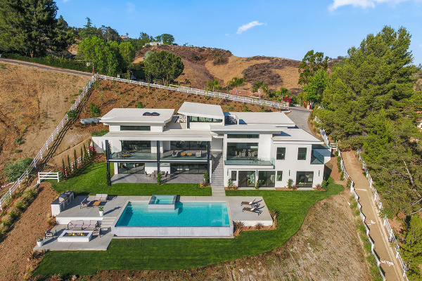 47 Dapplegray Road, Bell Canyon CA: 