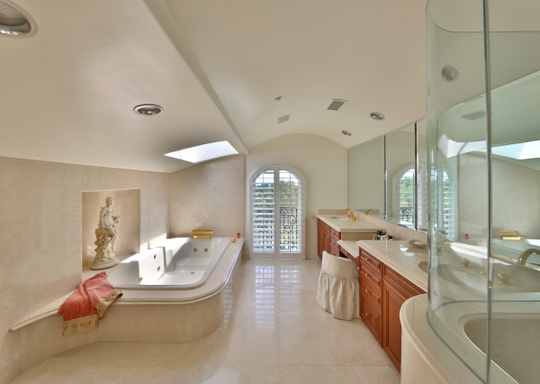 5781 PENLAND Road, Hidden Hills CA: 