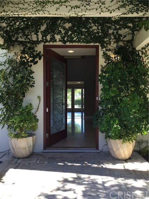 24907 Marbella Court, Calabasas CA: 