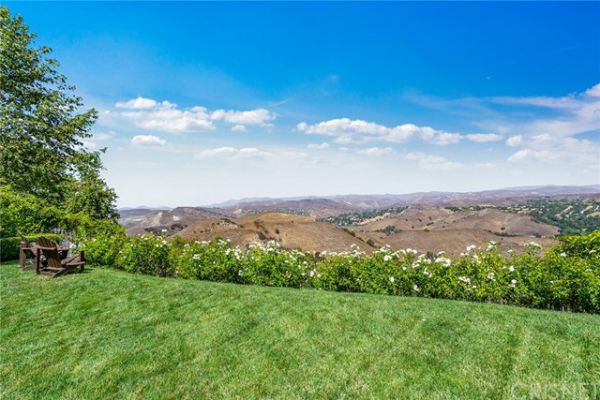 25473 PRADO DE LAS CALABAZAS, Calabasas CA: 