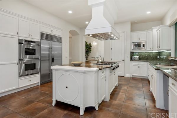 25473 PRADO DE LAS CALABAZAS, Calabasas CA: 