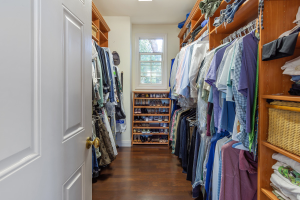 6007 Clear Valley Road, Hidden Hills CA: 