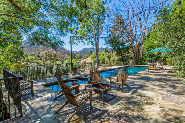 31145 Lobo Vista Road, Agoura Hills CA: 
