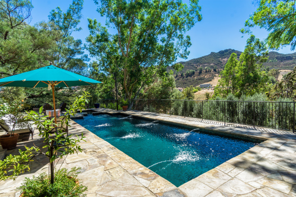 31145 Lobo Vista Road, Agoura Hills CA: 