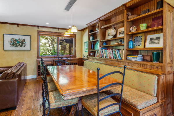 31145 Lobo Vista Road, Agoura Hills CA: 