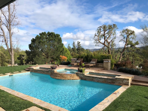 5900 High Ridge Road, Hidden Hills CA: 